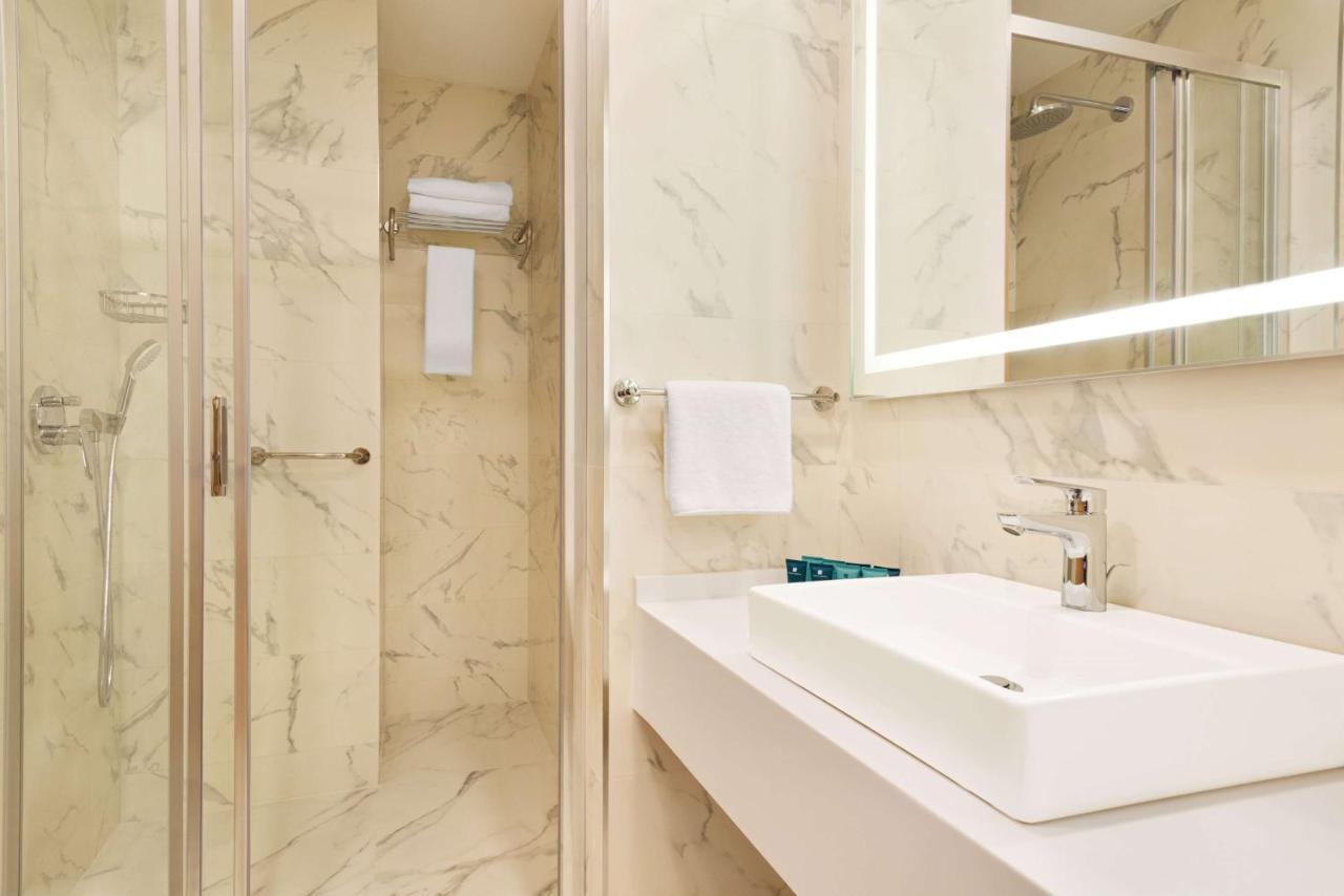 Tryp By Wyndham Istanbul Atasehir Hotel Ngoại thất bức ảnh